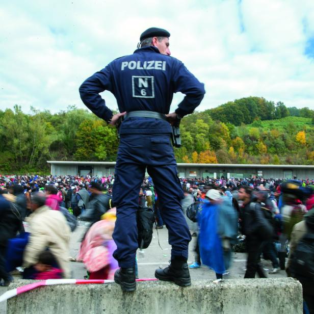 KOMMANDO RETOUR: Zehntausende Flüchtlinge kamen seit 2015 nach Österreich. Viele von ihnen sollen zurück.