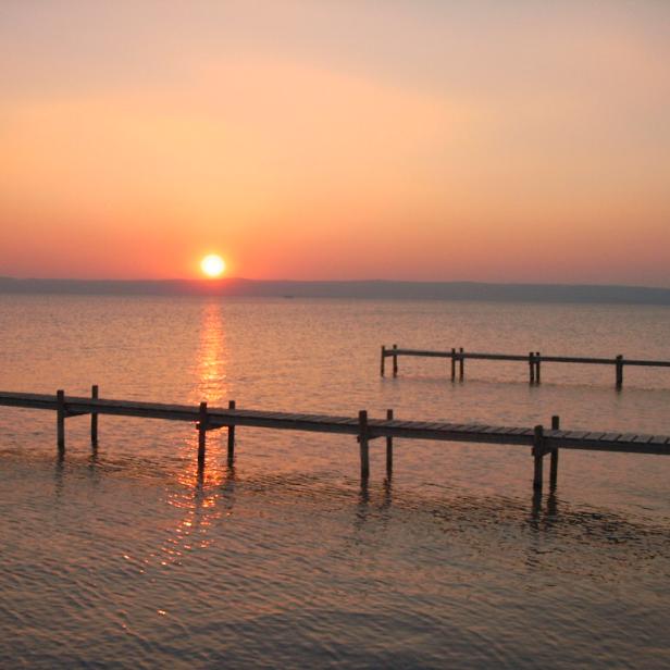 Abendstimmung am Neusiedler See: Blick von Podersdorf in Richtung Westen