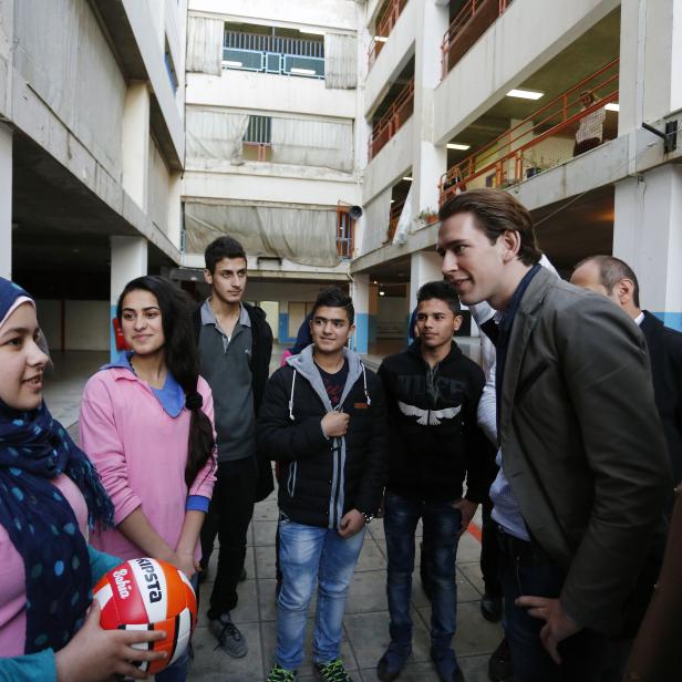 Außenminister Sebastian Kurz besucht die gemischte Schule "Ibtihaj Kaddoura" im Rahmen eines Arbeitsbesuches im Libanon.