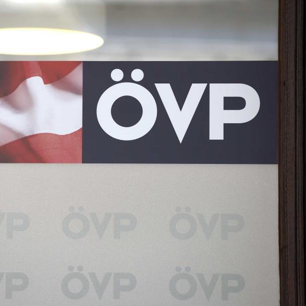 Die Staatsanwaltschaft lud zwei Mitarbeiter des ÖVP-Parlamentsklubs als Zeugen vor