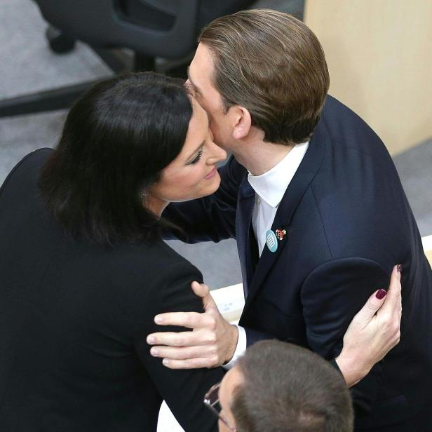 Elisabeth Köstinger und Bundeskanzler Sebastian Kurz