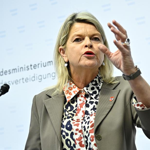 Verteidigungsministerin Klaudia Tanner (ÖVP)