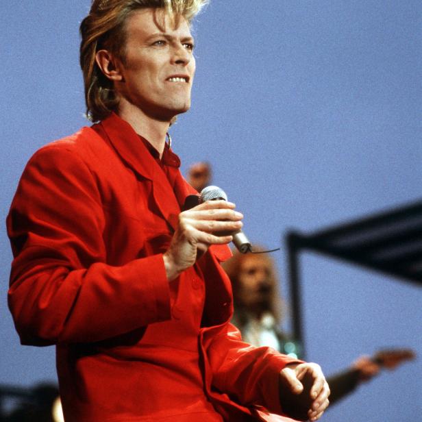 David Bowie während eines Open-Air-Konzerts in Hamburg am 14. Juni 1987. 