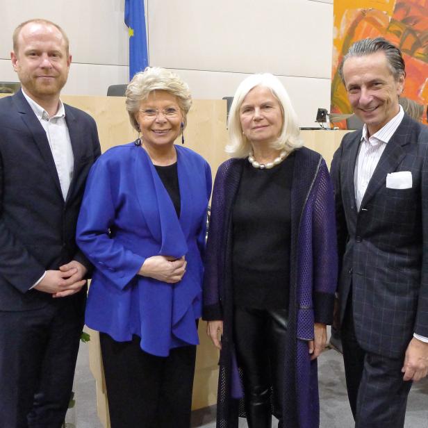 Christoph Zotter, die ehemalige EU-Kommissarin Viviane Reding, Elfriede Hammerl, Herausgeber Christian Rainer