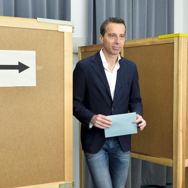 Bundeskanzler Christian Kern am Sonntag, 22. Mai 2016, im Rahmen der Stimmabgabe zur Stichwahl der Bundespräsidentenwahl in Wien.