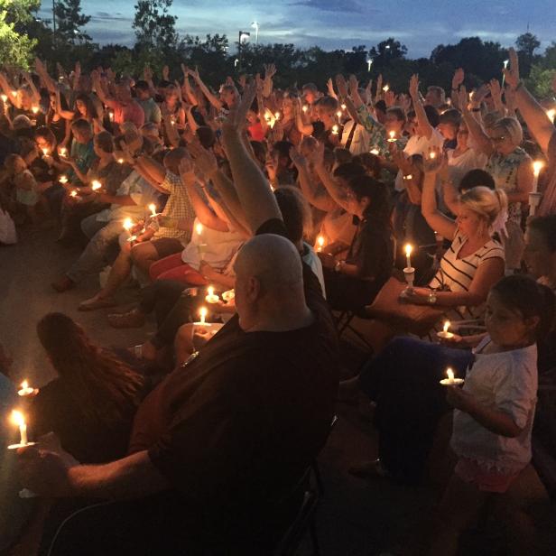 Am 18. Juli fand eine Gedenkfeier zu Ehren der getöteten Polizisten in Baton Rouge statt.