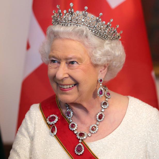 Queen Elizabeth II. soll eine der einflussreichsten "Reptilian Shapeshifters" der Welt sein.