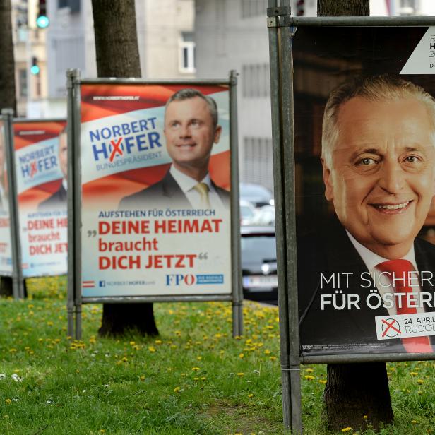 Wahlplakate der Kandidaten Norbert Hofer und Rudolf Hundstorfer.