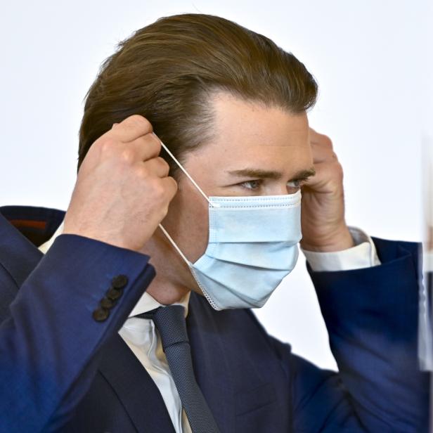 Kurz nimmt den Menschen die Masken ab