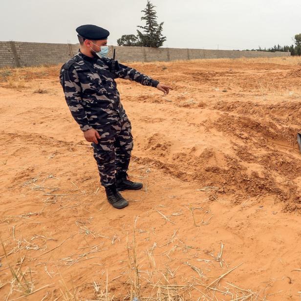 In Tarhuna wurden acht Massengräber entdeckt