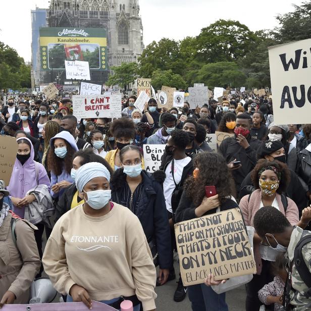 WIEN: KUNDGEBUNG "#BLACKLIVESMATTER"