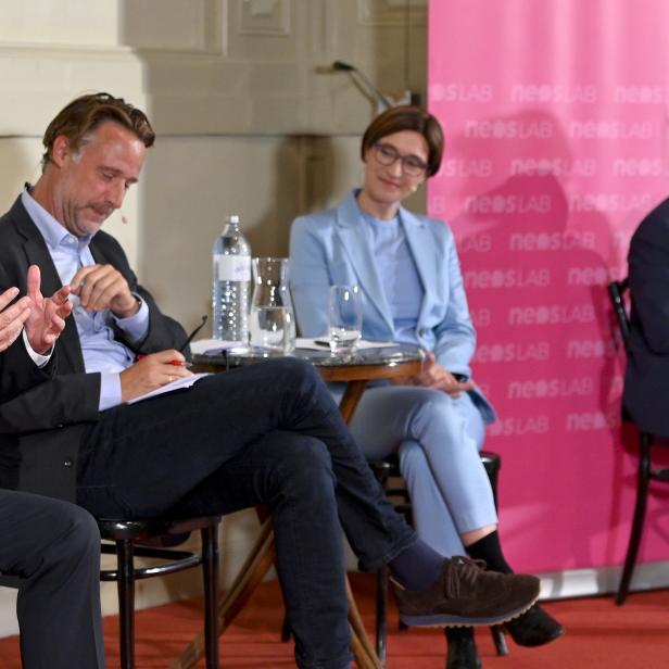 BEWERBERREIGEN FÜR DEN ORF Amtsinhaber Alexander Wrabetz, Moderator Loudon, ORF-1-Channelmanagerin Lisa Totzauer, Vizefinanzdirektor Roland Weißmann