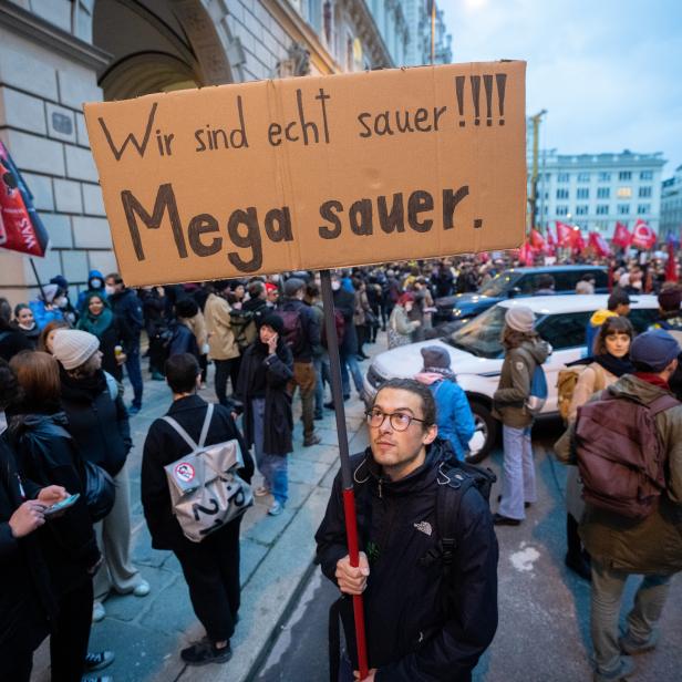 Demonstration "ES REICHT - KURZ MUSS GEHEN!"