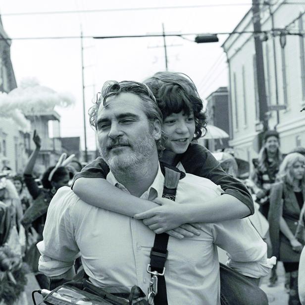 Kreative Kinderbetreuung: Joaquin Phoenix &amp;amp; Woody Norman in „Come on, Come on“