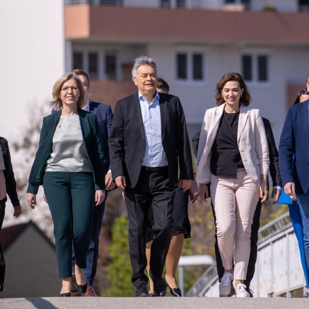 Sigrid Maurer, Leonore Gewessler, Werner Kogler, Alma Zadić, Johannes Rauch