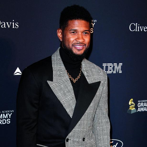 Usher im Award-Outfit