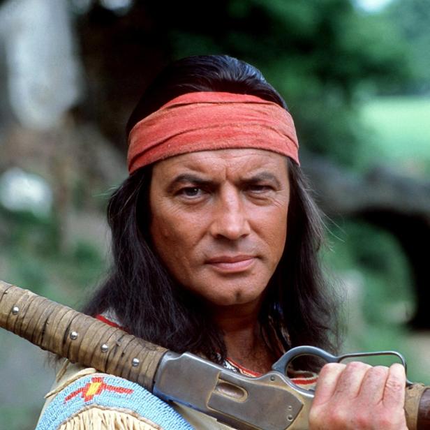 Schauspieler Pierre Brice als Winnetou