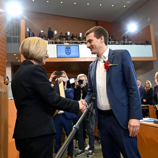 Landeshauptfrau Johanna Mikl-Leitner (ÖVP) mit dem neuen SPÖ-Landesrat Sven Hergovich. Für eine Koalition der beiden war die Atmosphäre zu vergiftet.