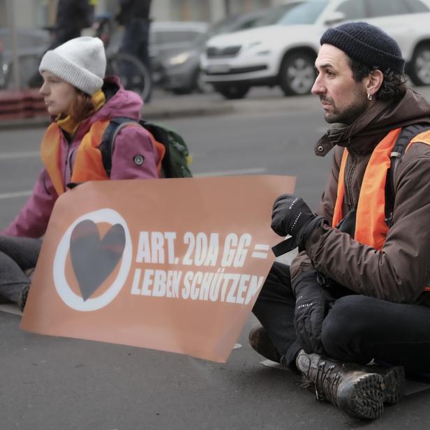 „Wir richten uns nicht gegen die Bevölkerung, sondern immer an die Politik.“