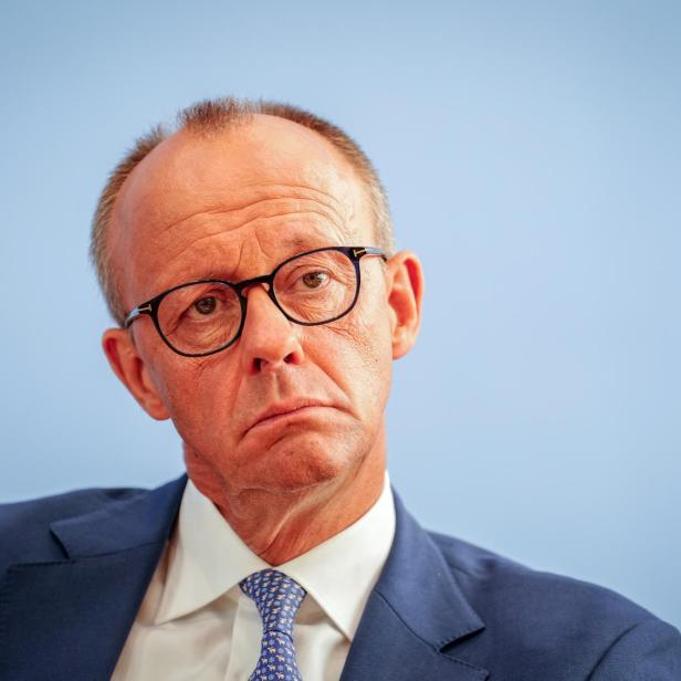 Merz-Pressekonferenz zu seinem Treffen mit Kanzler Scholz