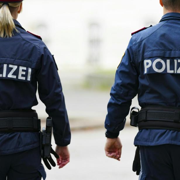 Polizisten auf Streife