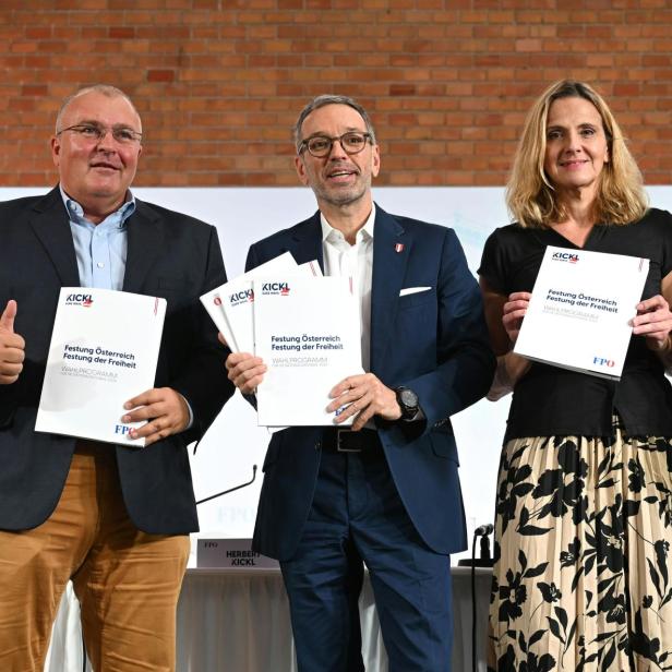 Arnold Schiefer (FPÖ), FPÖ-Chef Herbert Kickl, Dagmar Belakowitsch (FPÖ) und Norbert Nemeth (FPÖ) am Mittwoch, 21. August 2024, anl. der Präsentation FPÖ "Wahlprogramm" in Wien. 