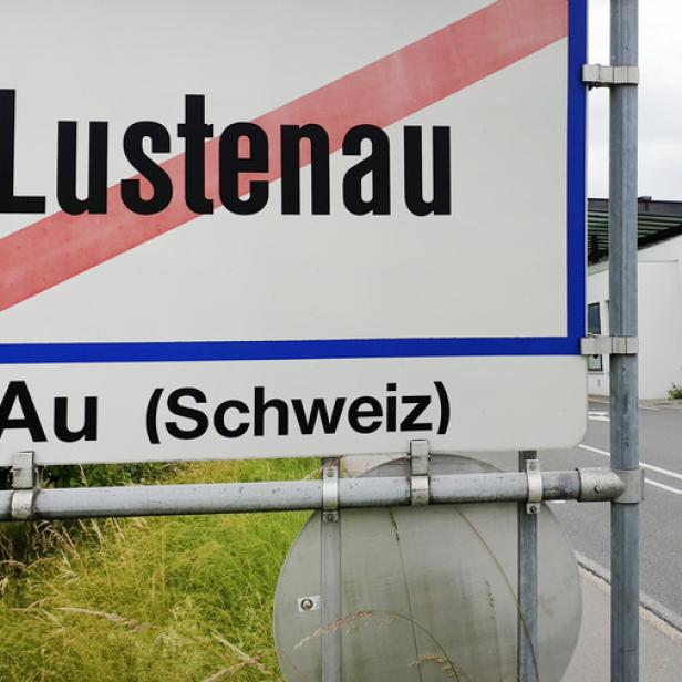 GRENZÜBERGANG LUSTENAU-AU