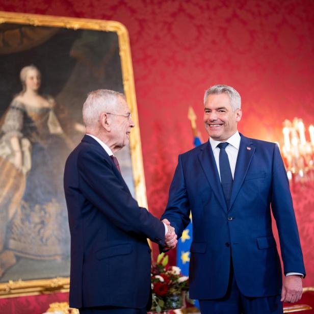 Bundespräsident Van der Bellen und ÖVP-Chef Karl Nehammer in der Hofburg