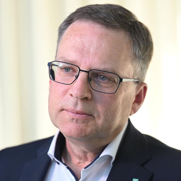 HINTERGRUNDGESPRÄCH ÖVP, NEOS "JETZT DAS RICHTIGE TUN - ERSTE REFORMSCHRITTE ZUR SICHERUNG DER PENSIONEN": WÖGINGER