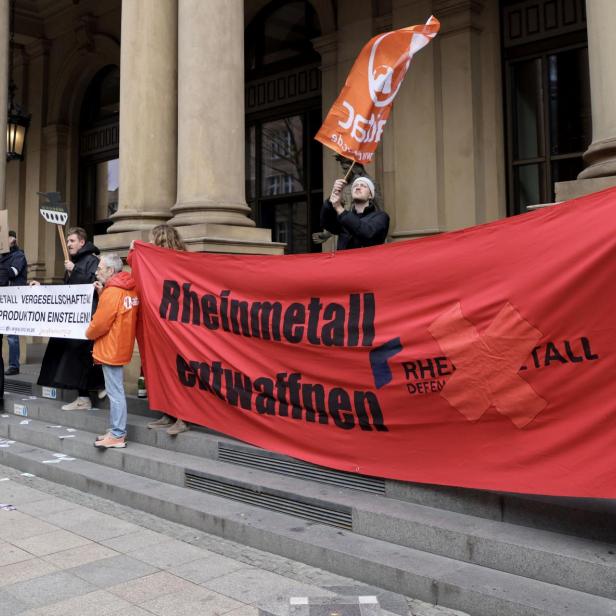 Protest vor der Frankfurter Börse