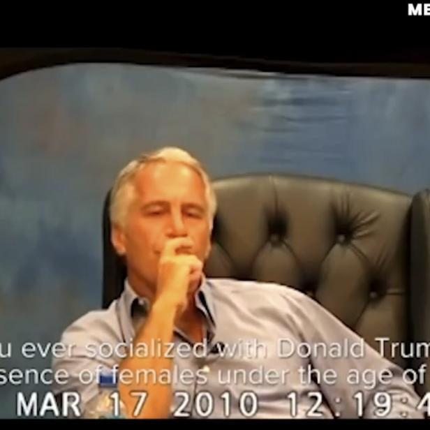 Jeffrey Epstein 2010 bei einer Einvernahme
