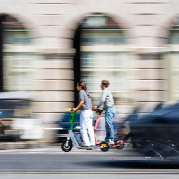 KFV empfiehlt E-Scooter auf 20 km/h zu drosseln