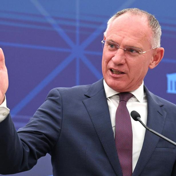 Innenminister Gerhard Karner im Parlament