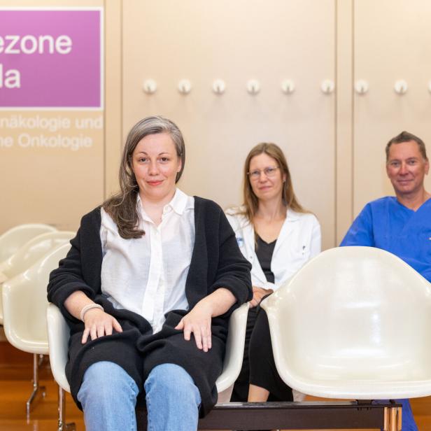 Verena Buck, Manuela Gstöttner, René Wenzl im Endometriosezentrum im AKH