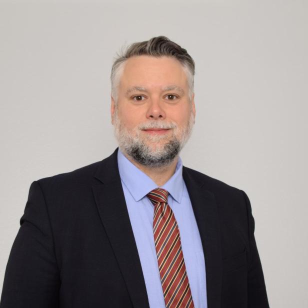 zu sehen ist ein Porträtbild von Martin Ortner, dem Sprecher der Wirtschafts- und Korruptionsstaatsanwaltschaft
