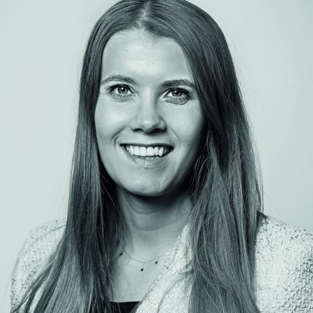 Anna Burton vom WIFO schaut gerade in die Kamera