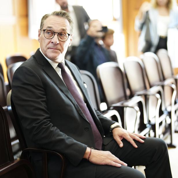 ++ ARCHIVBILD ++ STRACHE WIEDER ANGEKLAGT - VORWURF DER UNTREUE