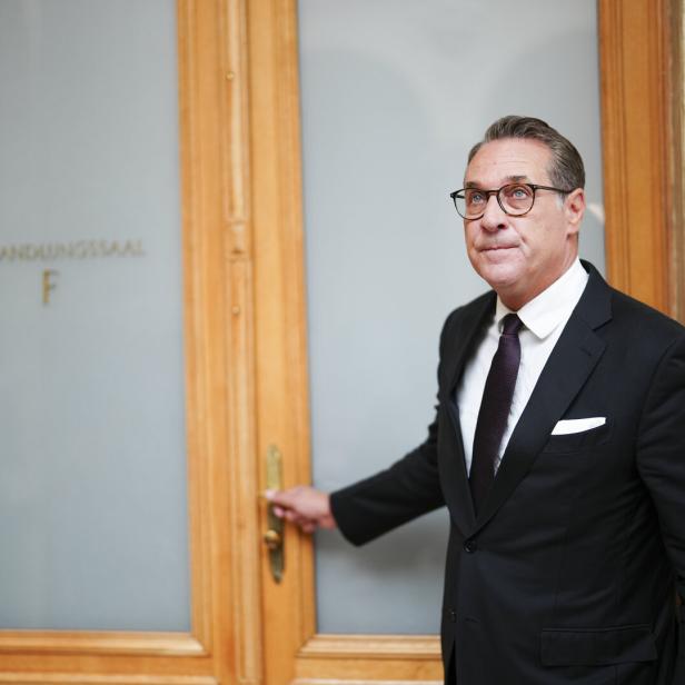 BERUFUNGSVERHANDLUNG NACH FREISPRÜCHEN FÜR HEINZ-CHRISTIAN STRACHE UND SIEGFRIED STIEGLITZ IN CAUSA ASFINAG: STRACHE