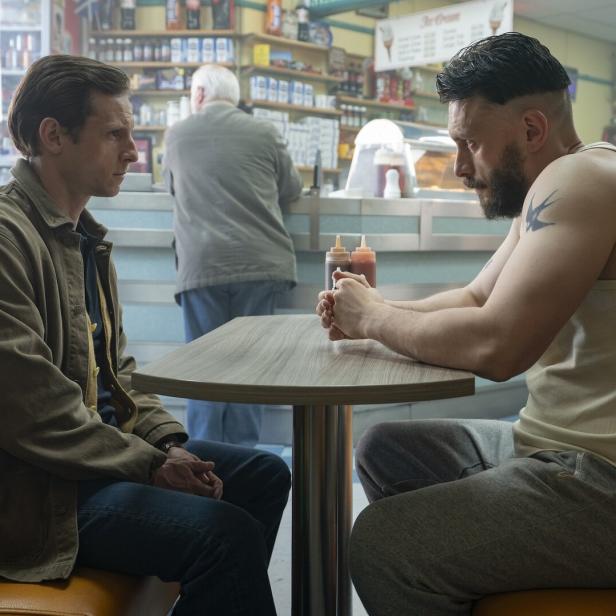 Jamie Bell (links) und Richard Gadd, das Star-Duo in  in „Half Man“ 