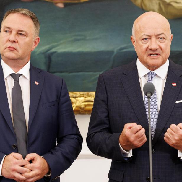 Vizekanzler Andreas Babler (SPÖ) und Bundeskanzler Christian Stocker (ÖVP) am Mittwoch, 01. Juli 2026 anl. einer PK zur Reformpartnerschaft im Bundeskanzleramt in Wien
