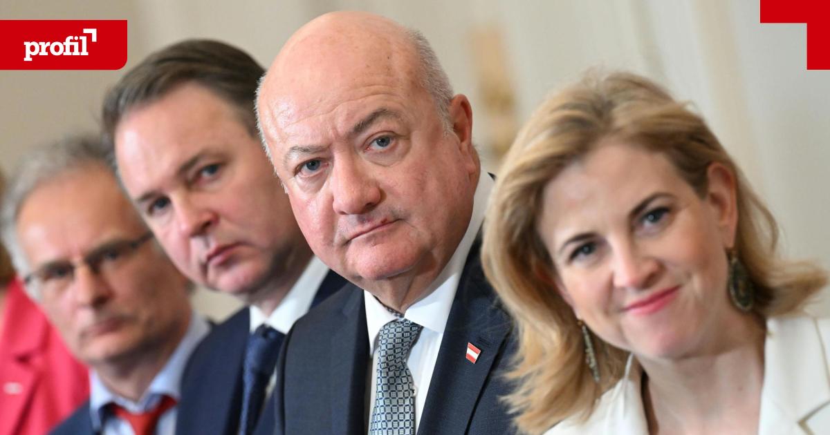 Fl-ge-Dienstautos-Make-Up-Die-Selbstzerst-rung-der-Politik