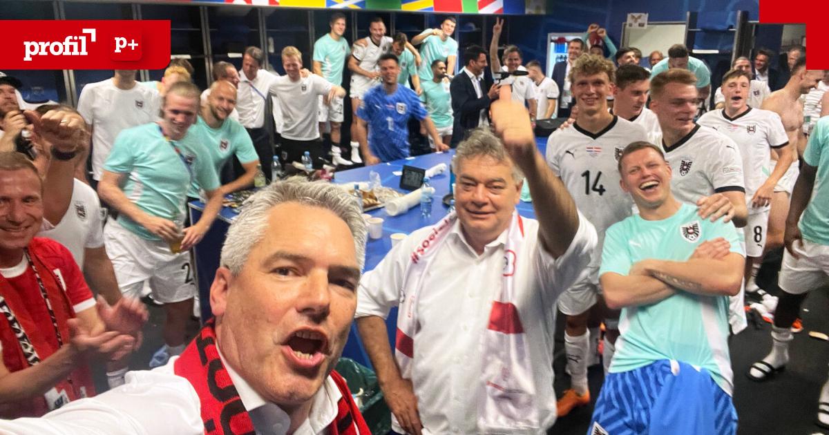 das-war-2024-das-fu-ballteam-schie-t-tore-nehammer-ein-foto